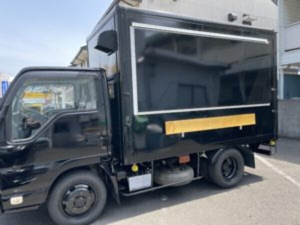 大分　キッチンカー　リース　炎屋様の画像