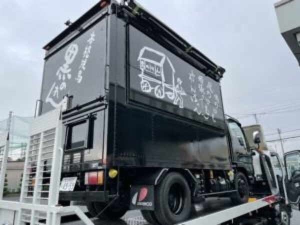 福岡　豊前市　黒のれん様　キッチンカーの画像