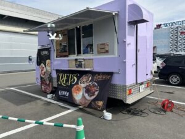 キッチンカー　営業の画像