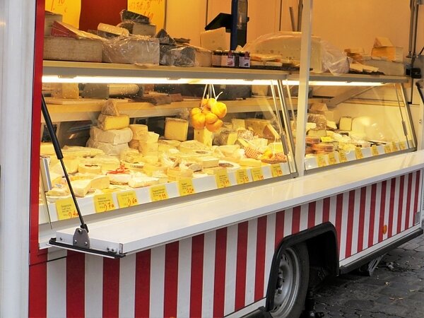 【福岡】移動販売車とは？キッチンカーとの違い！制作・レンタルはお任せの画像